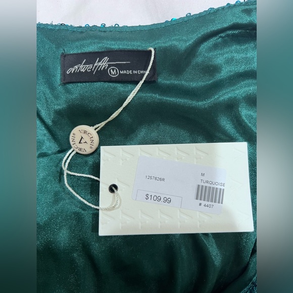 NWT Sequin Romper. - Picture 4 of 4